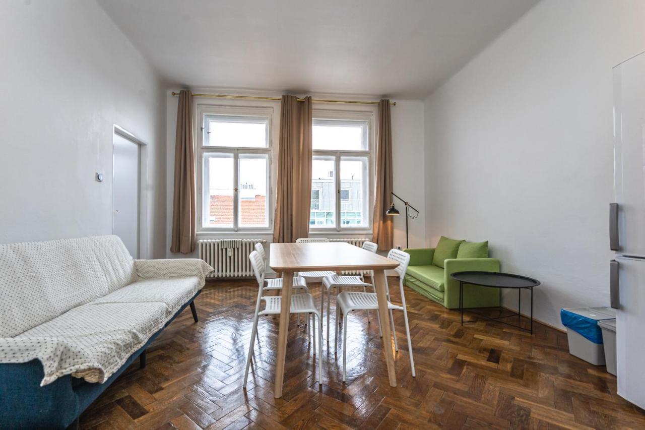 Apartments Safarikova 18 Praha Exteriér fotografie