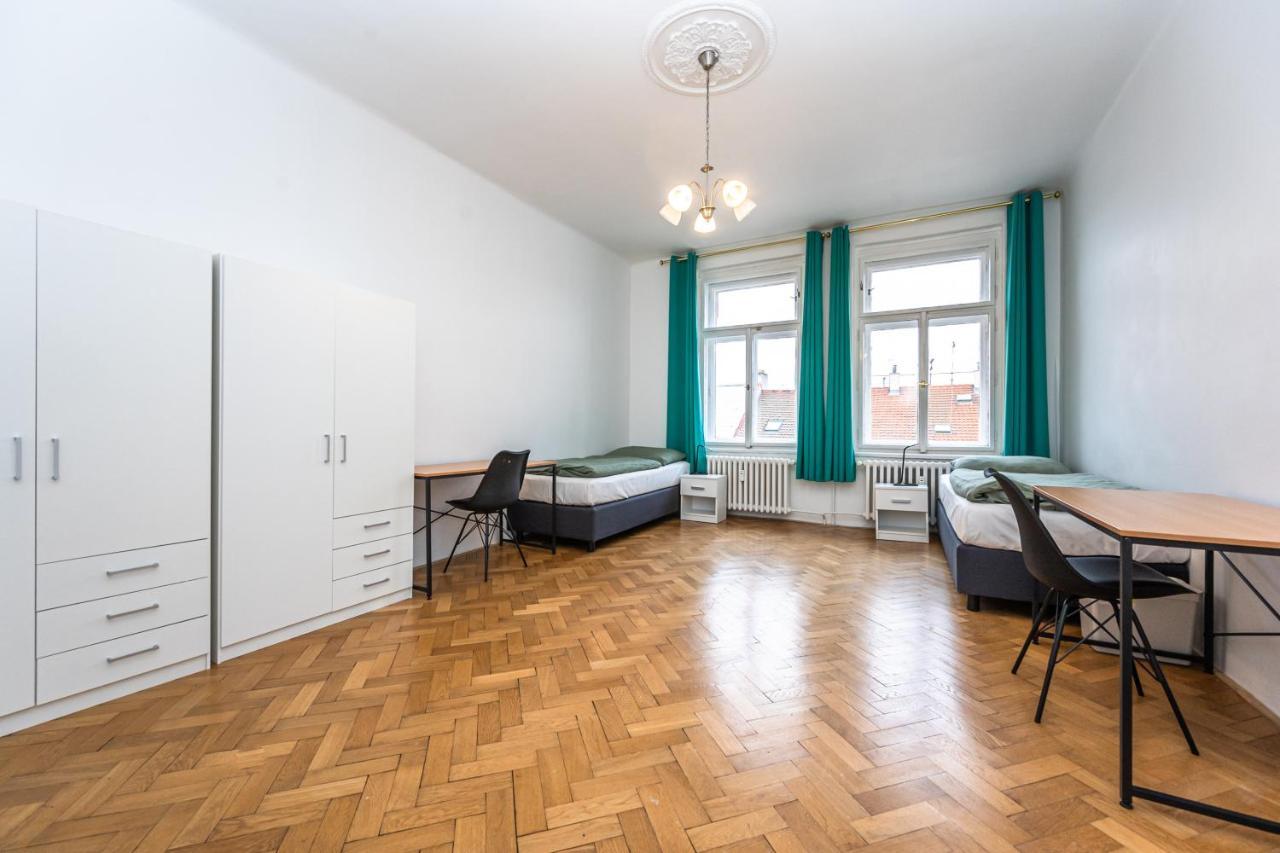 Apartments Safarikova 18 Praha Exteriér fotografie