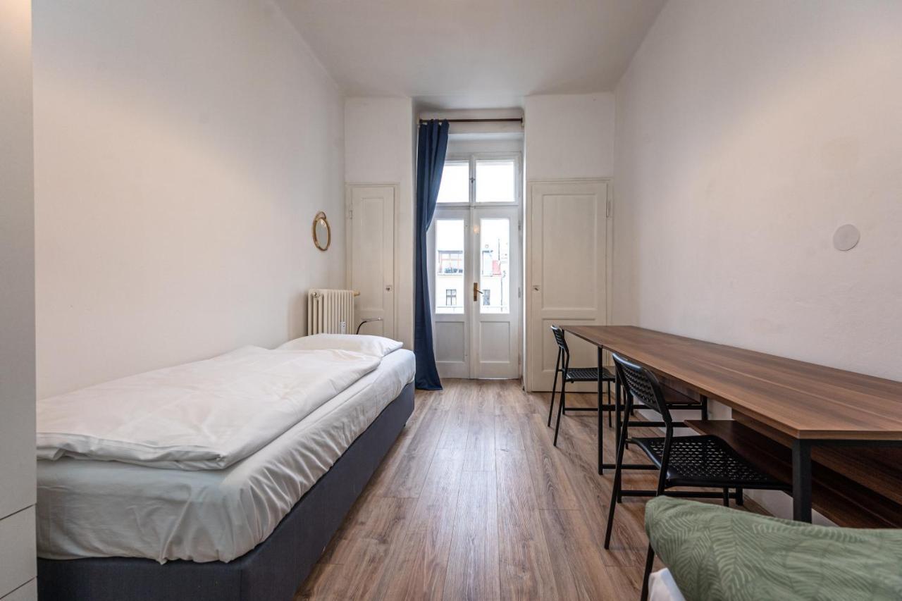 Apartments Safarikova 18 Praha Exteriér fotografie