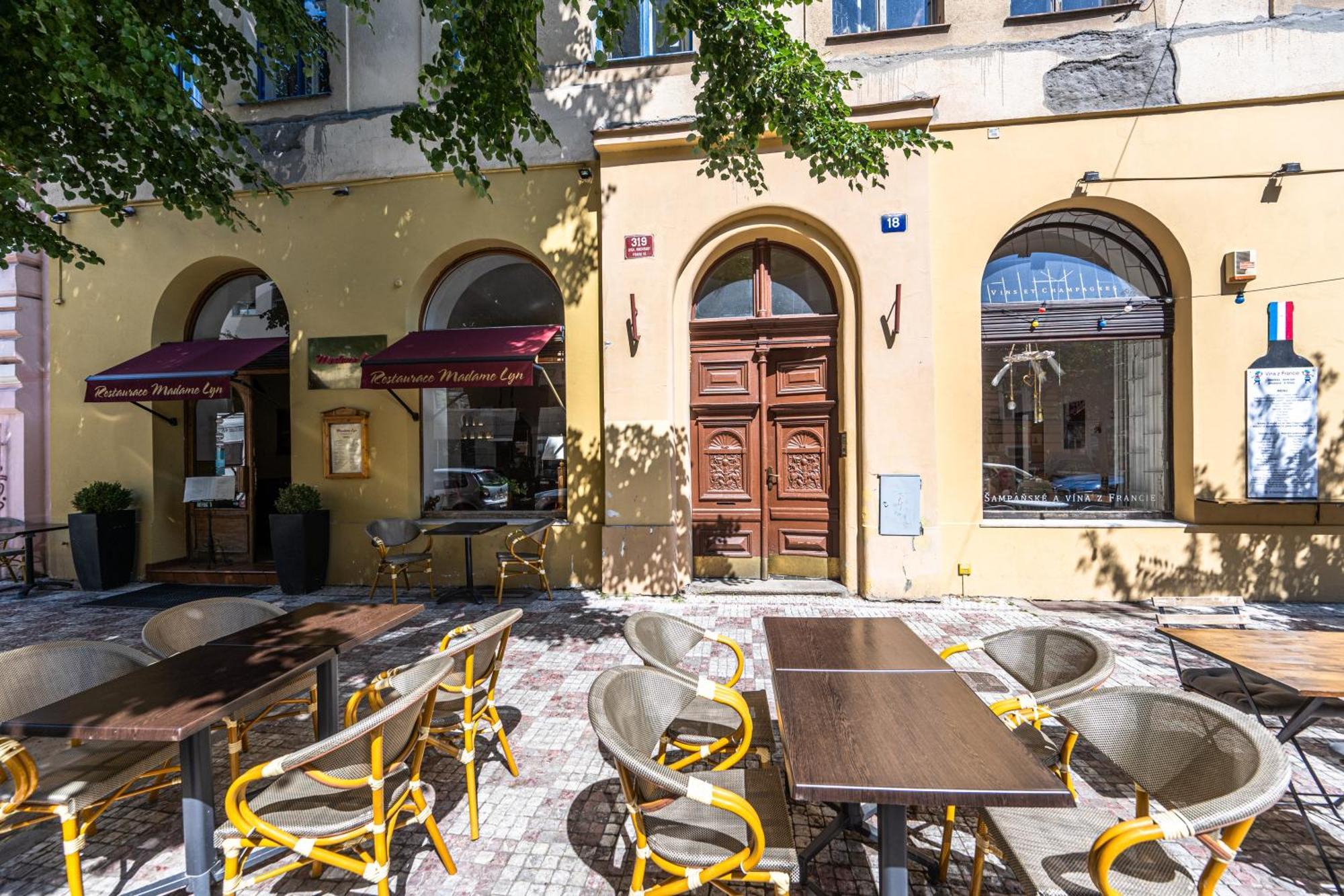 Apartments Safarikova 18 Praha Exteriér fotografie